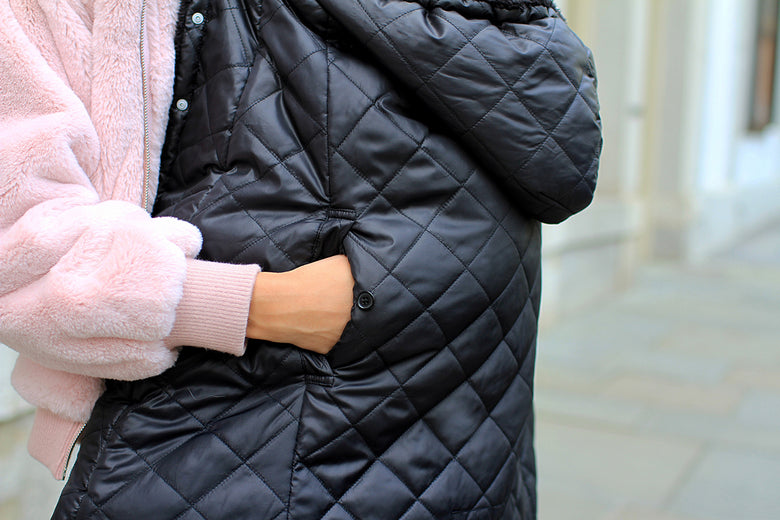 Not-So-Subtle Differences Between 7AM’s Winter Accessories