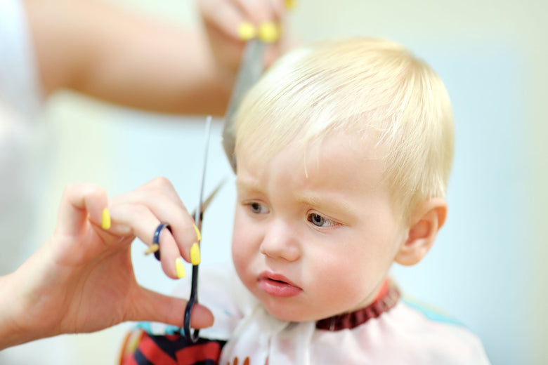 What to Expect from Your Baby's First Haircut