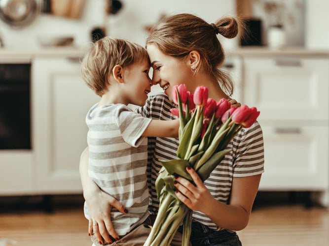 Mother’s Day Gifts Even Dad Can’t Mess Up featured image