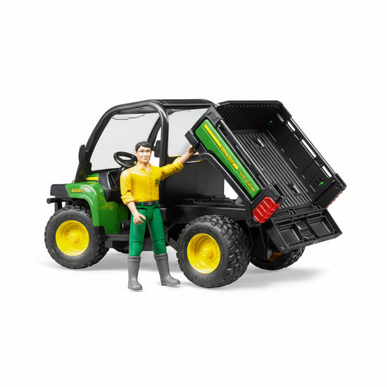 John Deere Gator XUV 855D with Driver