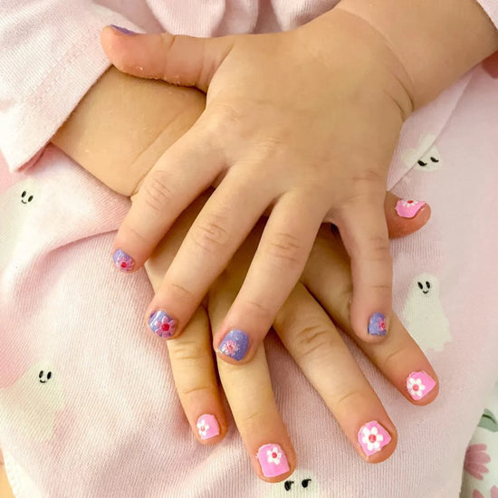 Flower Nail Art