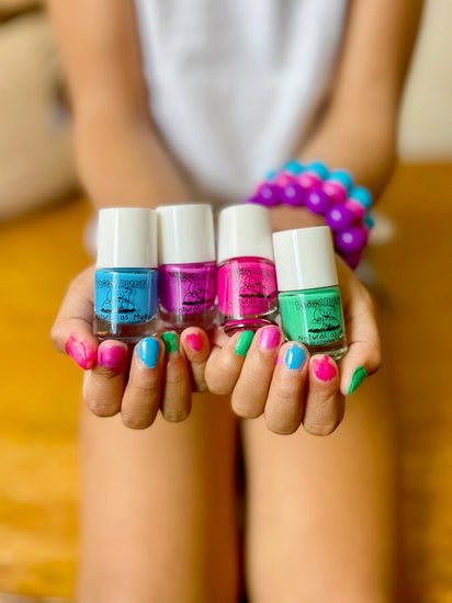 Rainbow Mini Nail Polish Set
