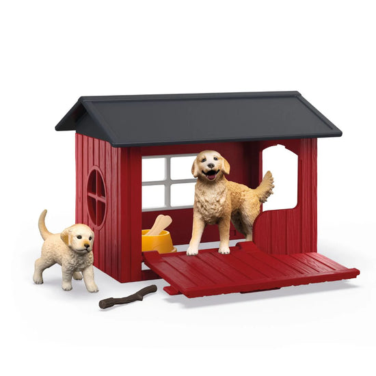 Dog Kennel with Golden Retriever